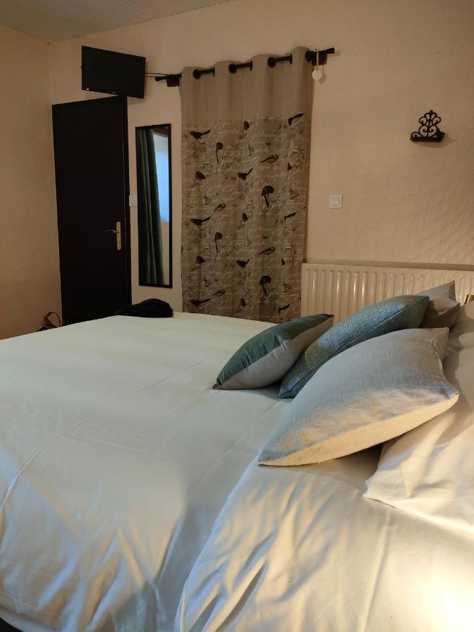 Terre Et Eau La Chambre D'Hotes Du Jardinier Sevremont Eksteriør billede